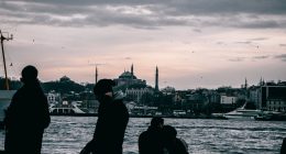 Türkiye’de Turizm Bitiyor mu?