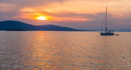 Rüzgârın Söylediği Şarkı: Türkiye’de Yelkenliyle Keşfedilecek 10 Rota